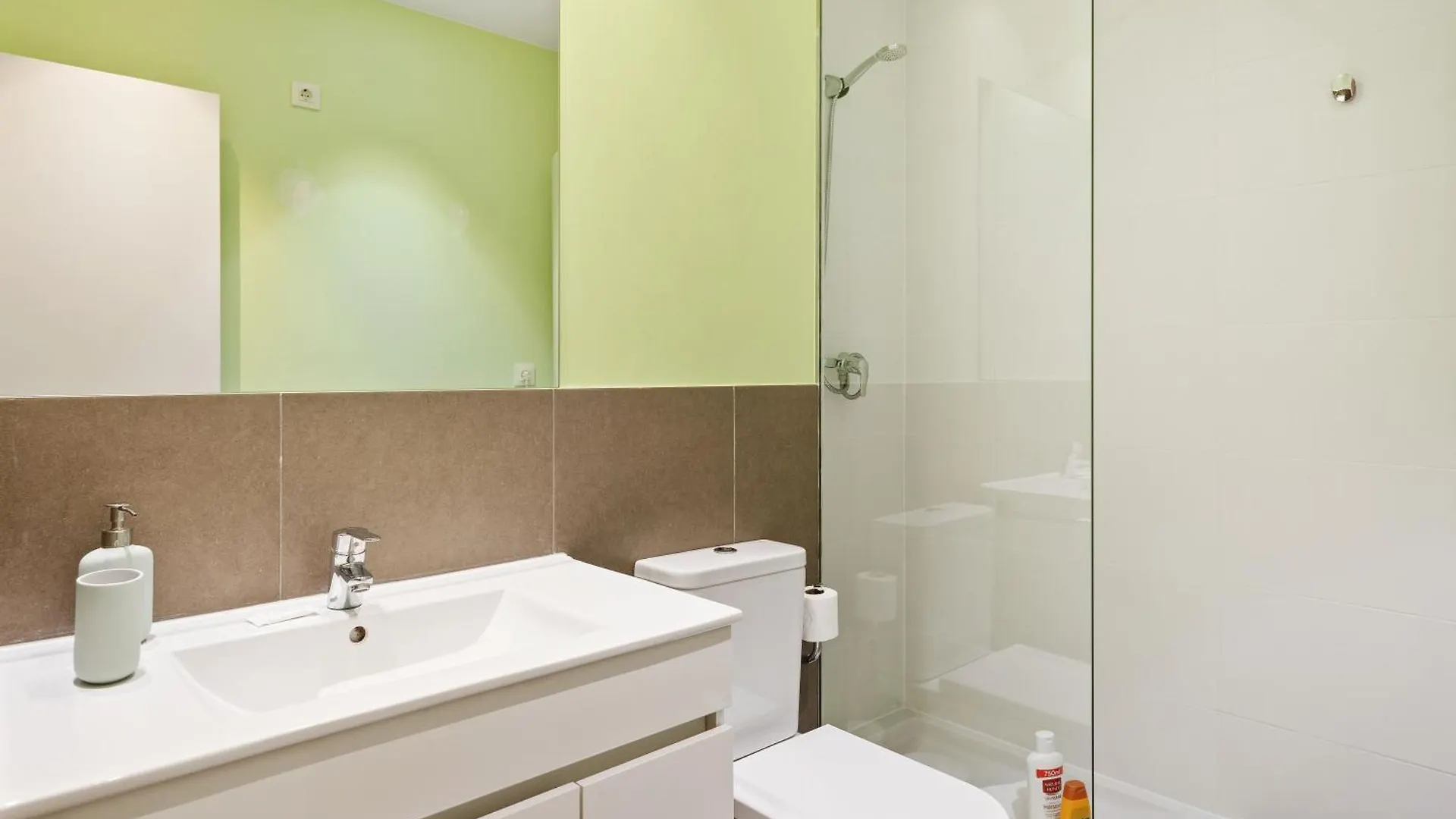 Stay U-Nique Apartments Vila De Gracia II Barcelona 0*,  Spain